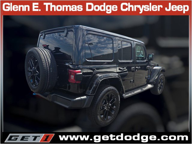 Certified 2022 Jeep Wrangler Unlimited Sahara w/ Safety Group AWD/4WD image 9
