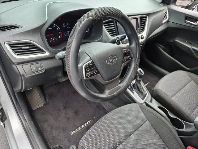 Used 2020 Hyundai Accent SEL FWD image 10