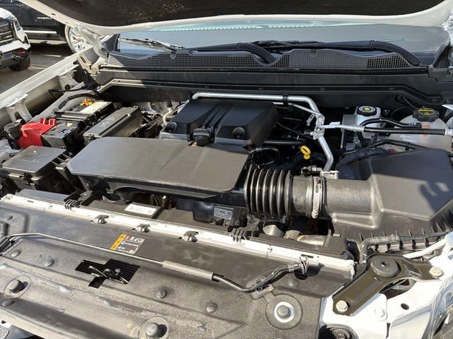 Used 2025 GMC Canyon Elevation RWD image 29