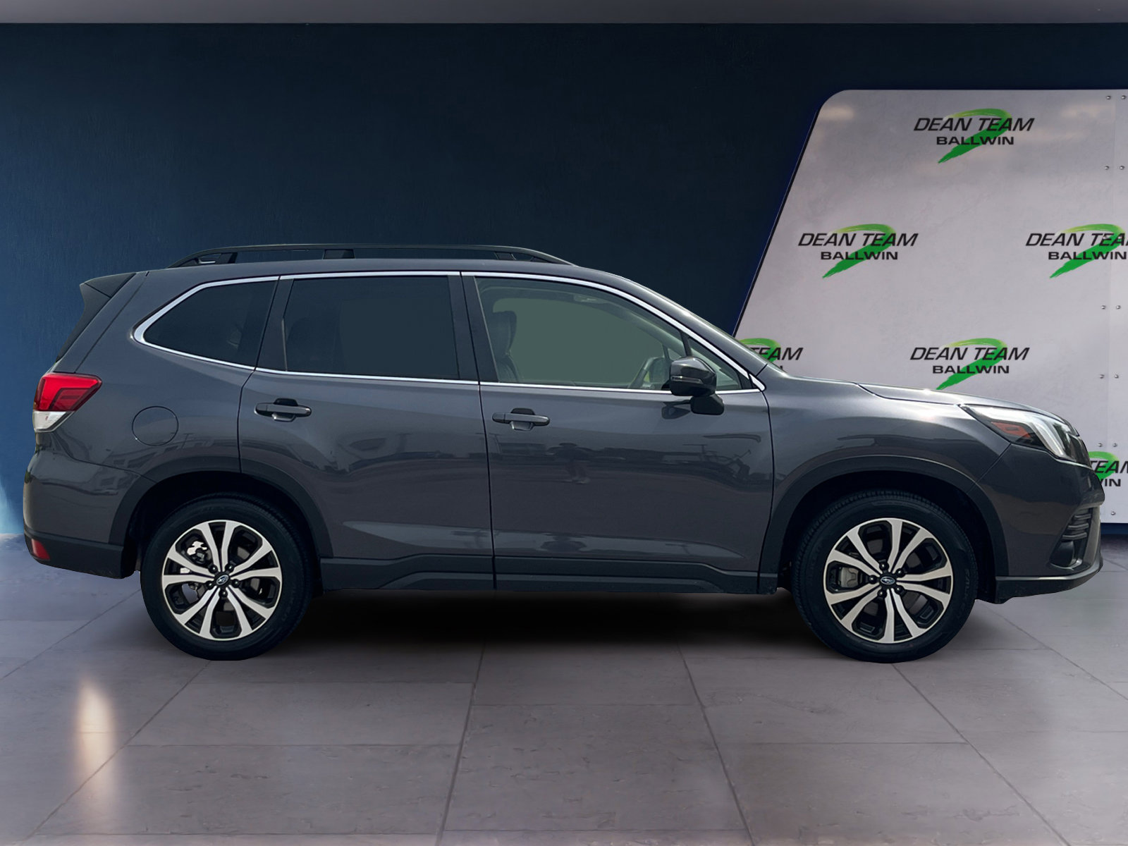 Used 2024 Subaru Forester Limited image 8