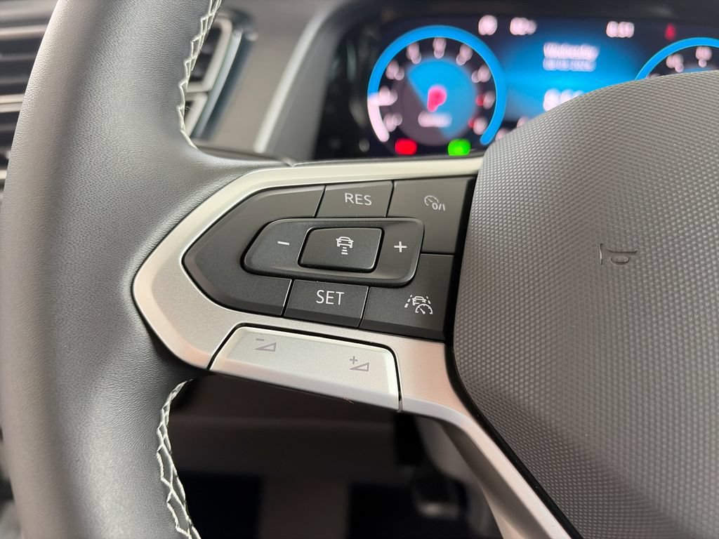 New 2026 Volkswagen Atlas Cross Sport SE AWD/4WD image 15