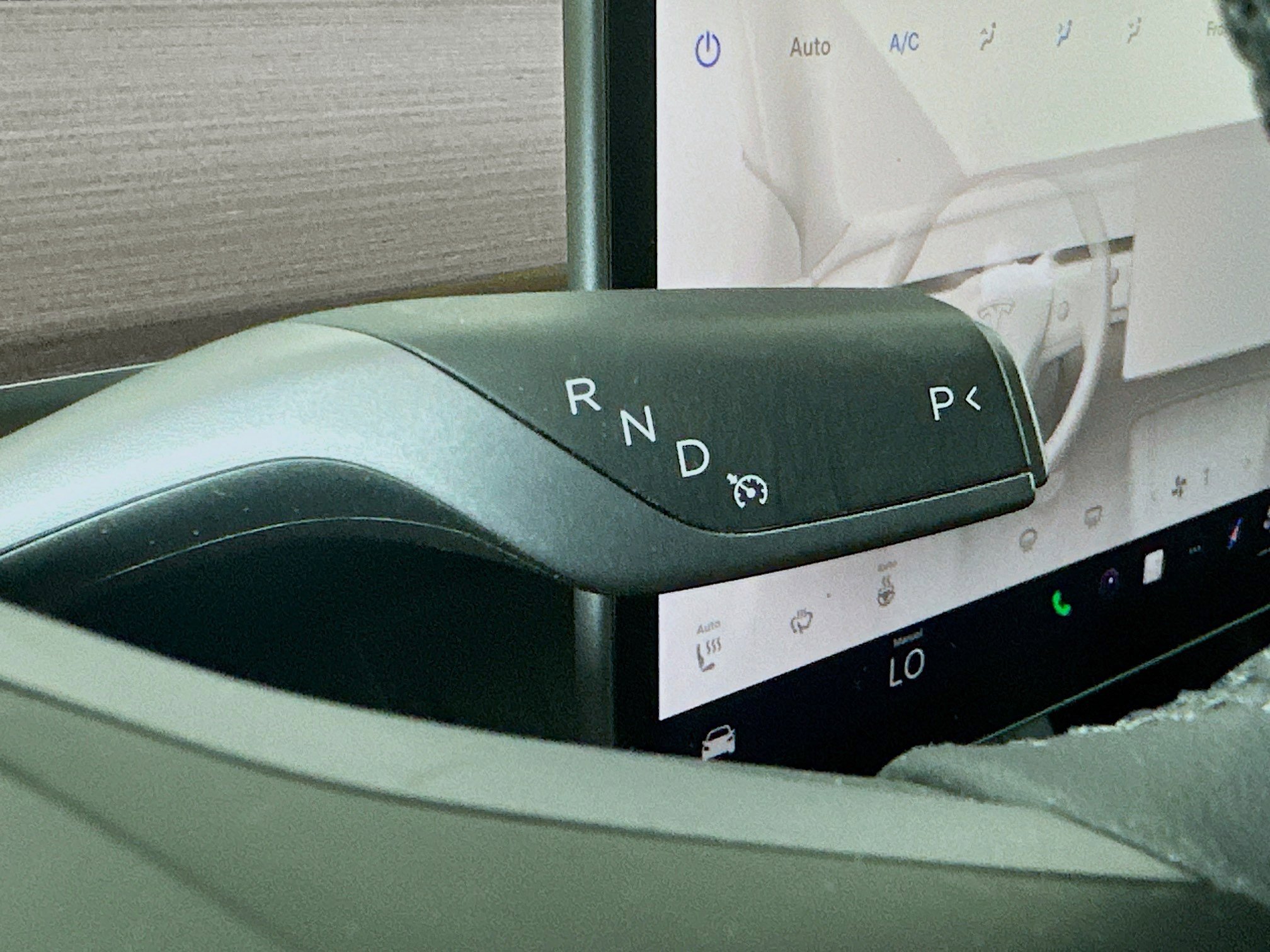 Used 2023 Tesla Model 3 Standard Range image 24