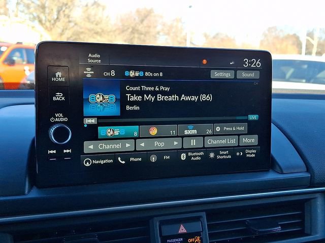 Used 2024 Honda Pilot Touring image 19