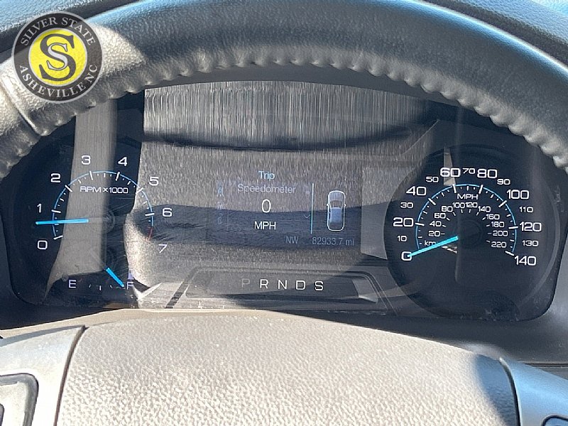 Used 2019 Ford Flex SE image 25