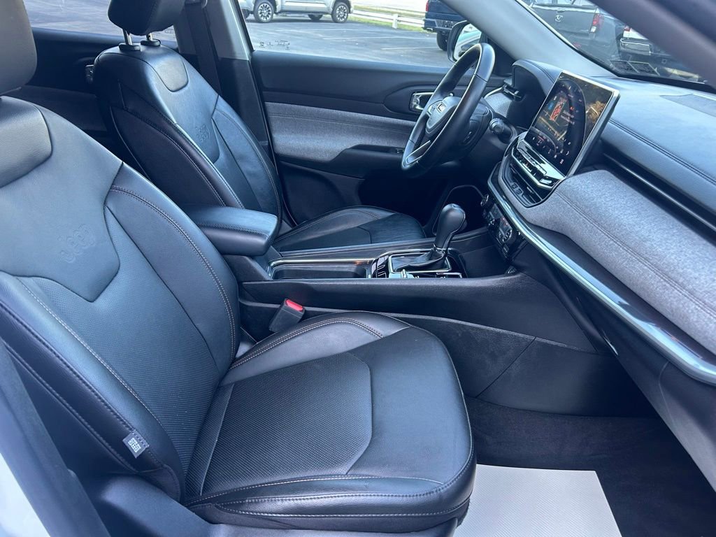 Used 2022 Jeep Compass Latitude image 20