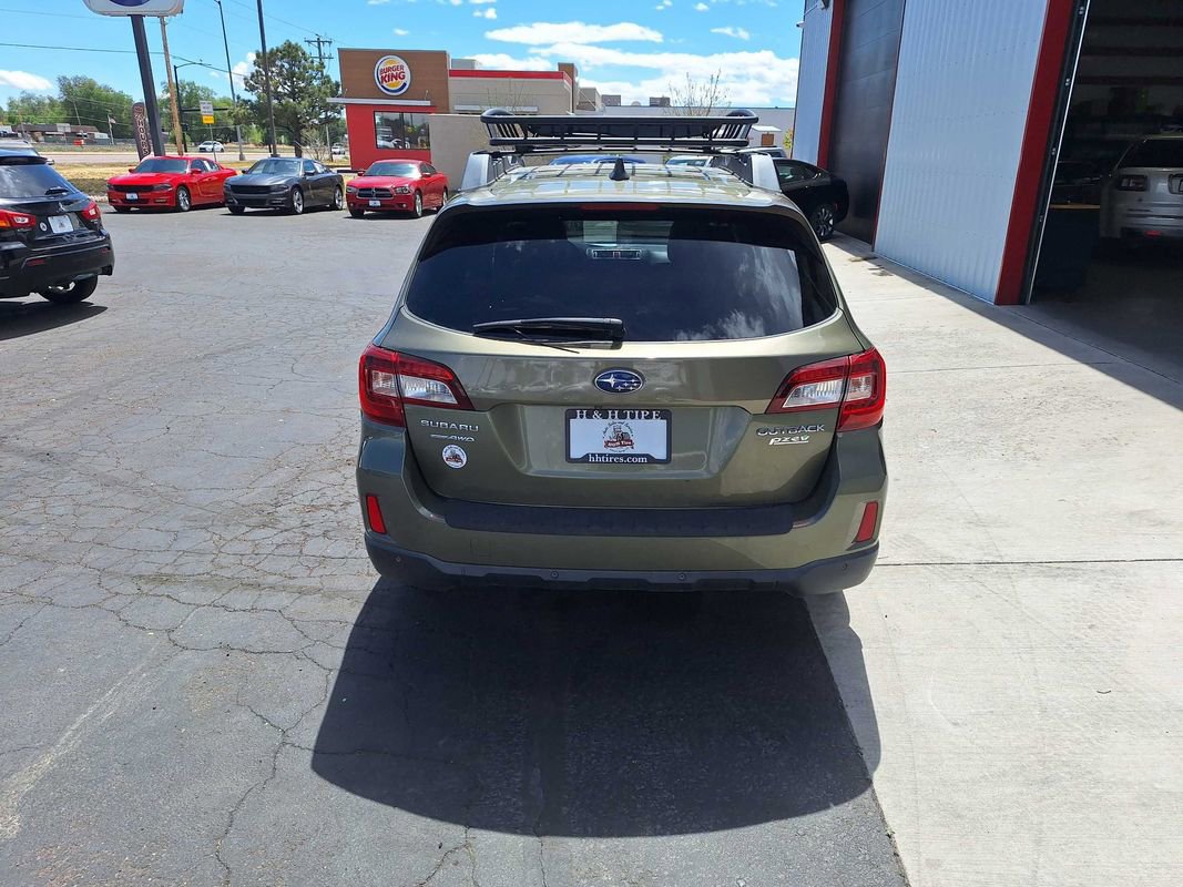 Used 2017 Subaru Outback 2.5i Limited AWD/4WD image 7