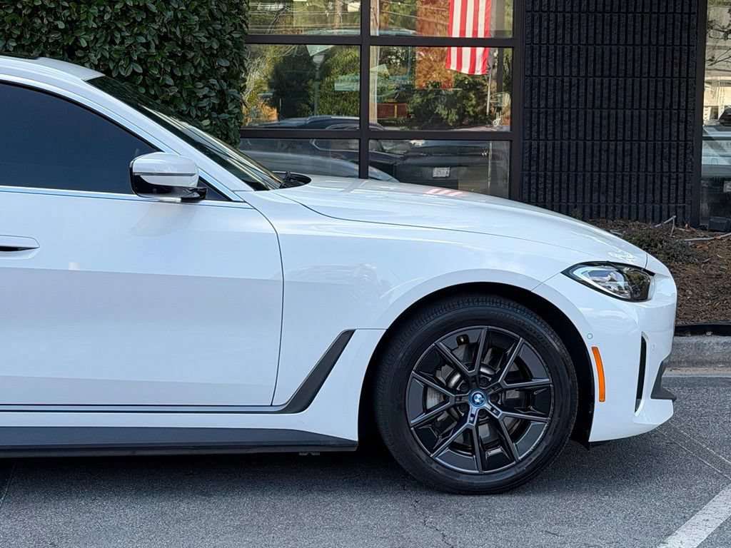 Used 2024 BMW i4 eDrive40 w/ Premium Package RWD image 23