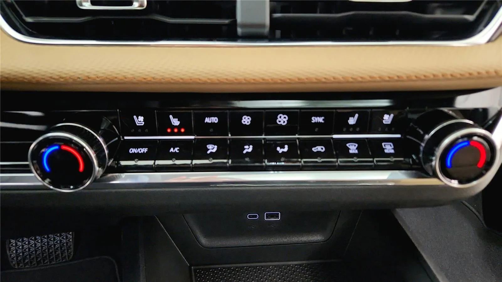 New 2026 Chevrolet Equinox ACTIV w/ Convenience Package III FWD image 29