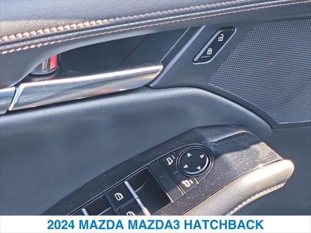 Used 2024 MAZDA MAZDA3 s FWD image 13
