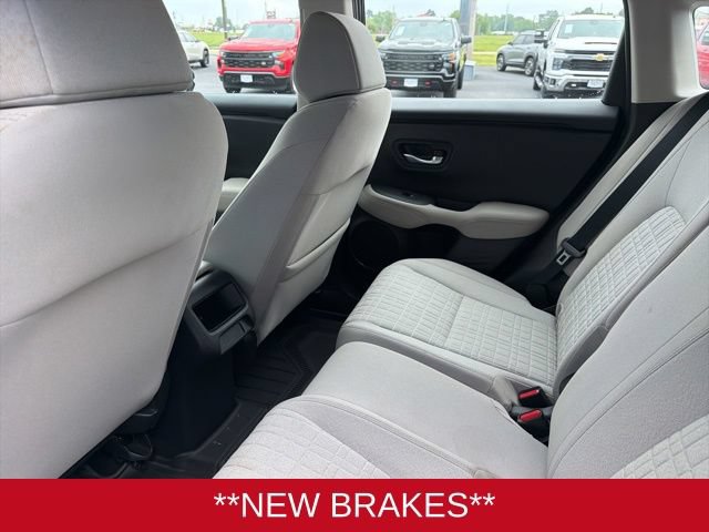 Used 2023 Honda HR-V LX image 19