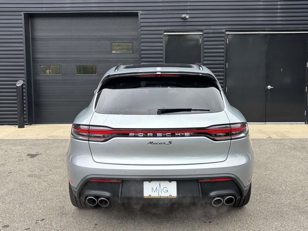 New 2026 Porsche Macan S image 9