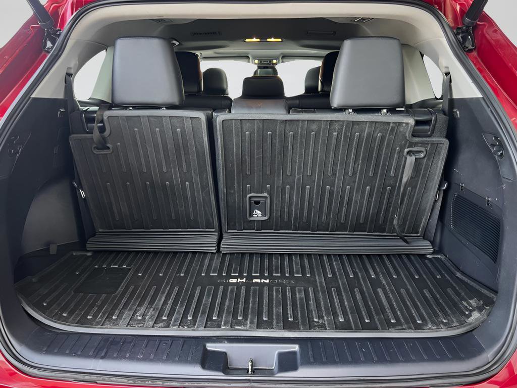 Used 2020 Toyota Highlander XLE image 27