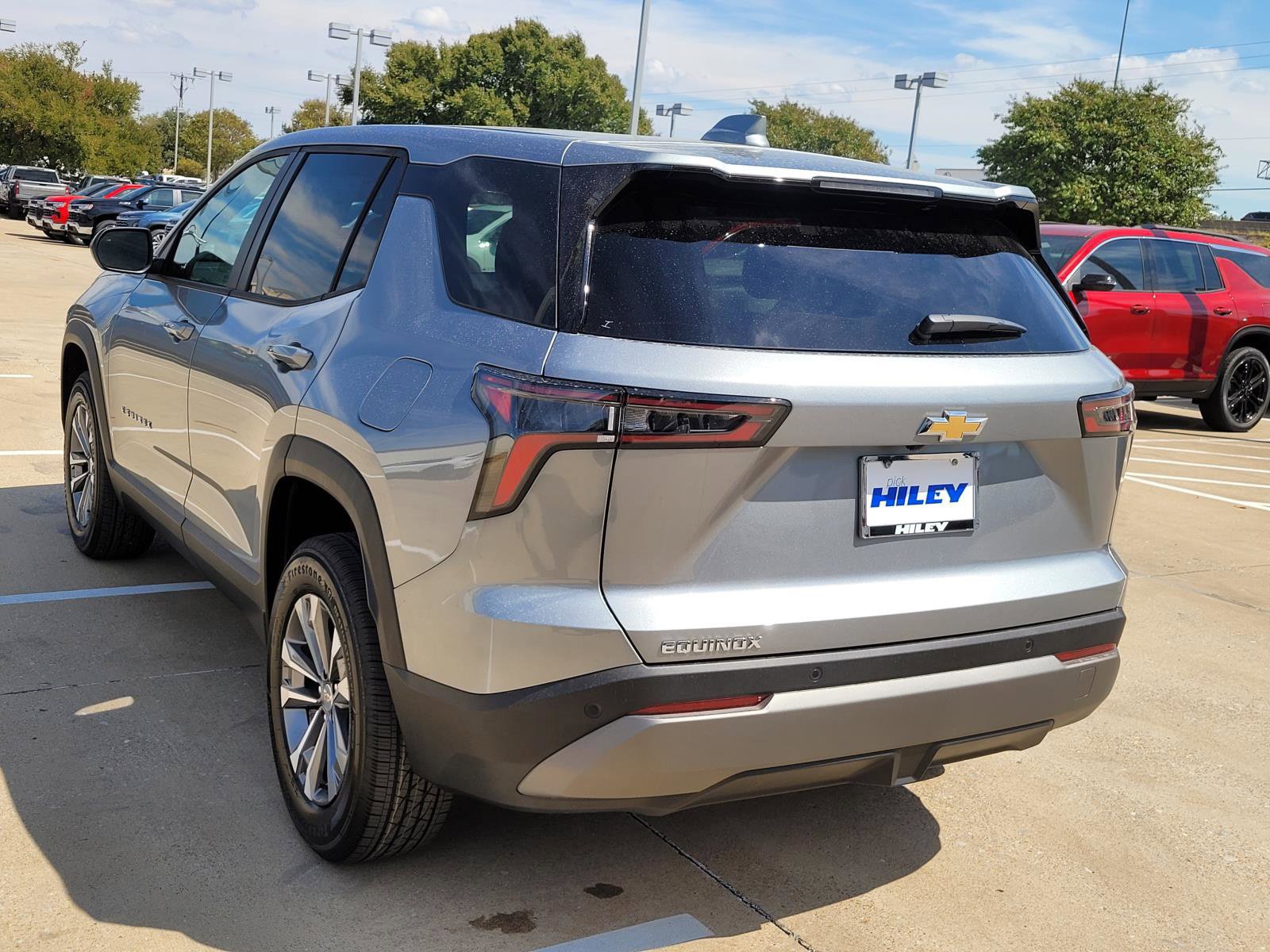 New 2027 Chevrolet Equinox LT FWD image 3