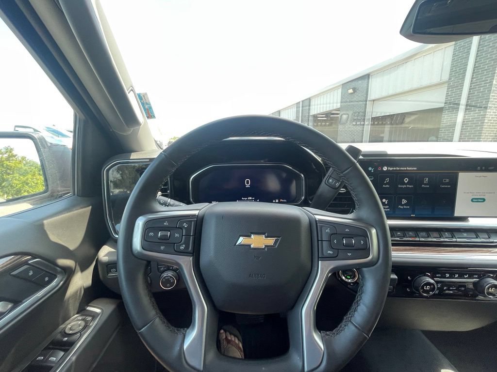 Used 2026 Chevrolet Silverado 1500 LT AWD/4WD image 13