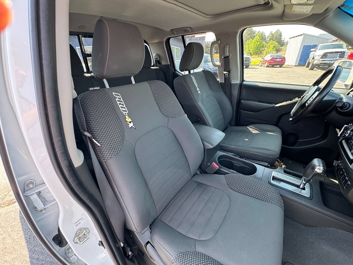 Used 2019 Nissan Frontier PRO-4X AWD/4WD image 25
