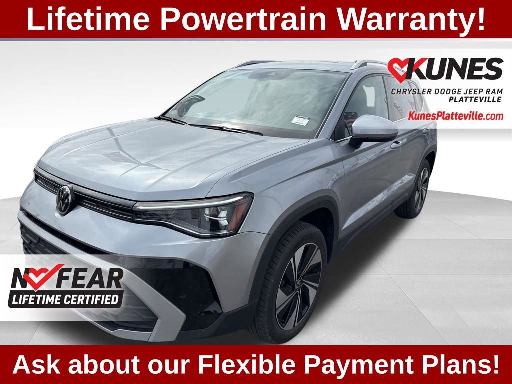 Used 2025 Volkswagen Taos SE image 8