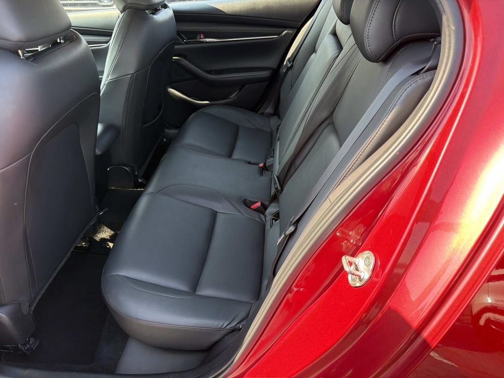 Used 2024 MAZDA MAZDA3 s FWD image 14