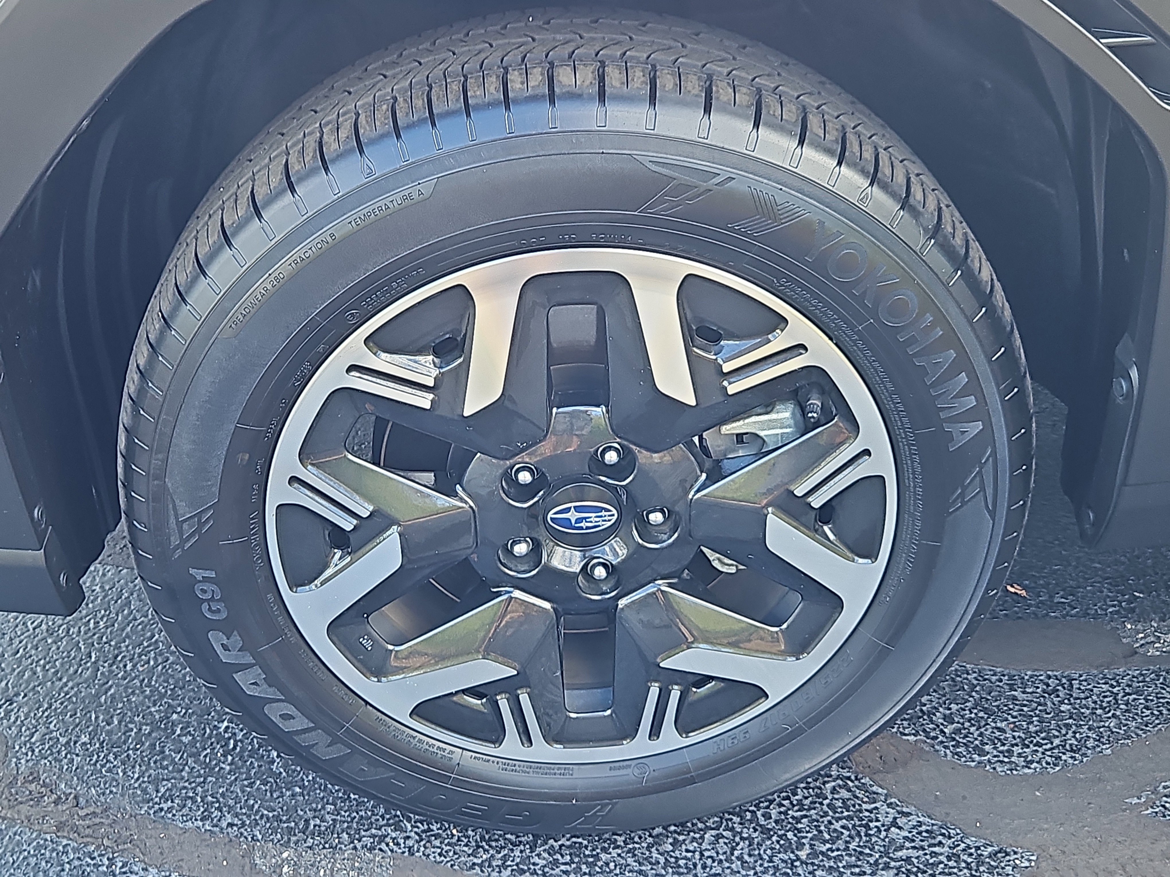 Used 2025 Subaru Forester image 4