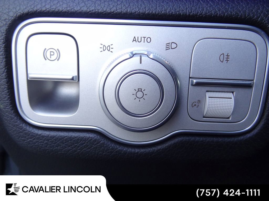 Used 2024 Mercedes-Benz GLS 450 4MATIC image 24