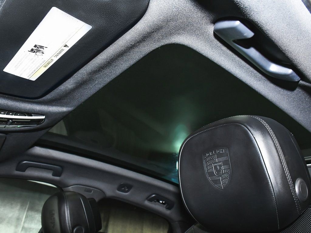 Used 2022 Porsche Cayenne Platinum Edition AWD/4WD image 54