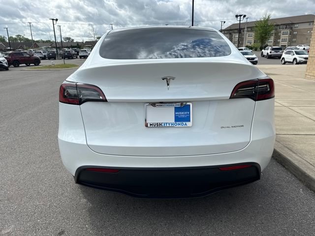 Used 2023 Tesla Model Y Long Range image 3