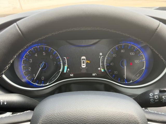 New 2026 Chrysler Voyager LX FWD image 33