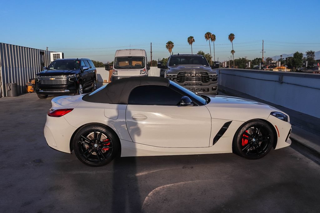Used 2022 BMW Z4 sDrive30i w/ Dynamic Handling Package RWD image 12