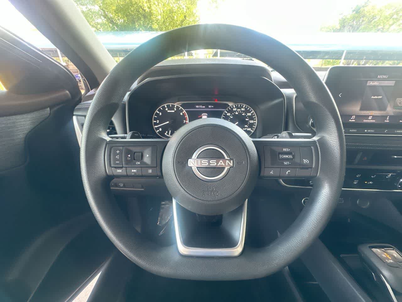 Used 2023 Nissan Rogue S FWD image 15