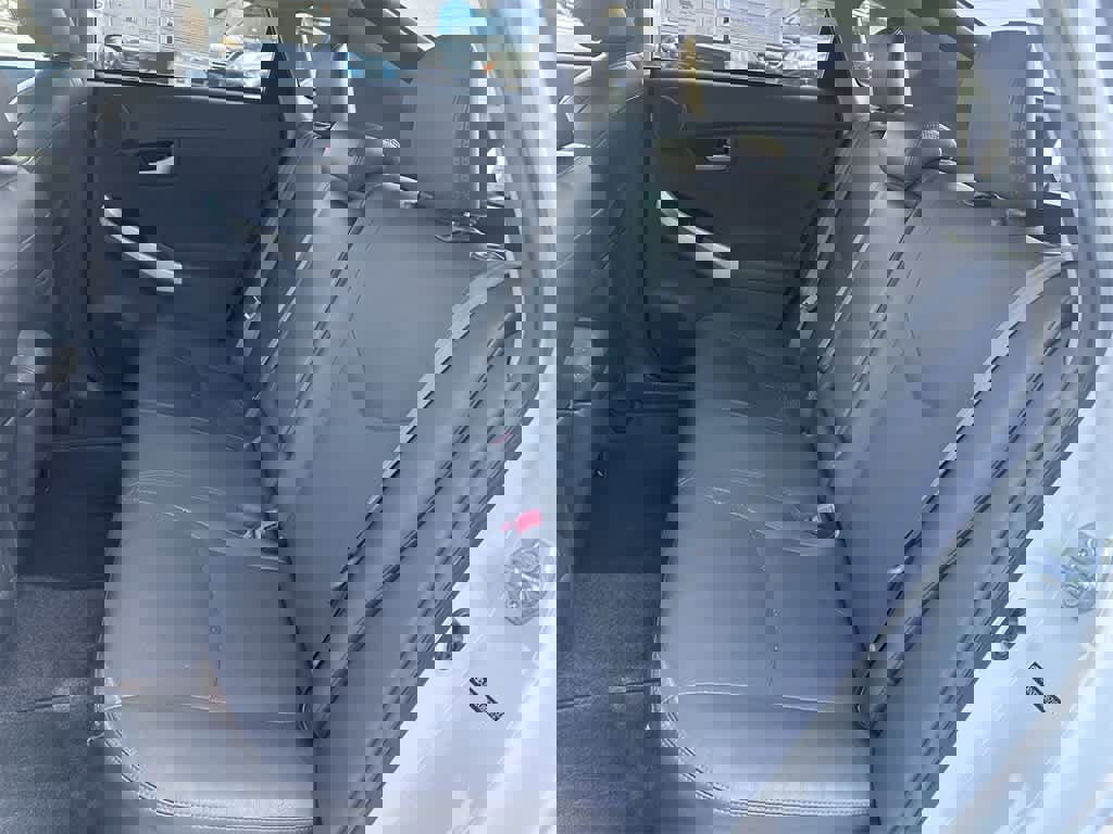 Used 2011 Toyota Prius Five image 15