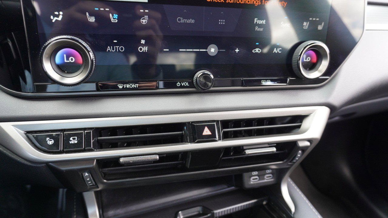 Used 2023 Lexus RX 500h F Sport w/ Accessory Package (Z1) image 17