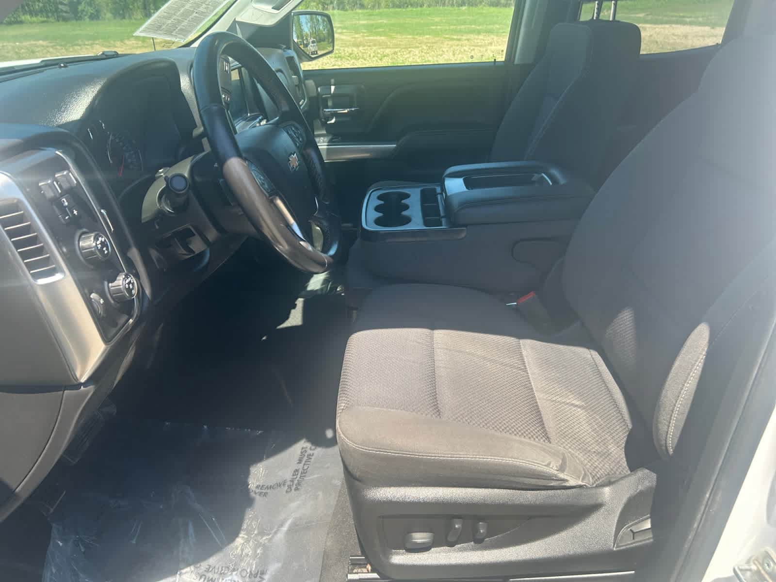 Used 2019 Chevrolet Silverado 1500 LT w/ All Star Edition AWD/4WD image 9