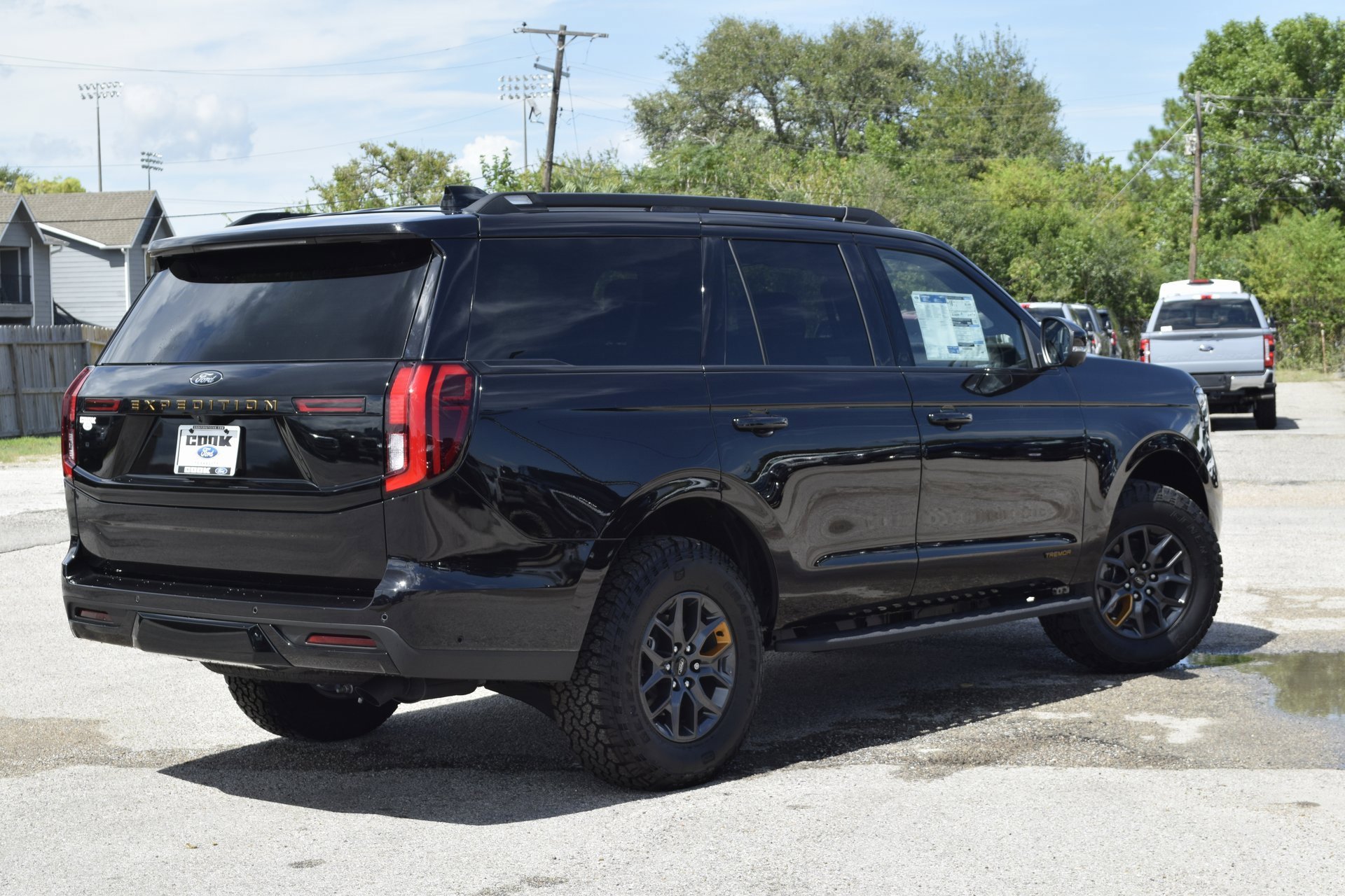 New 2025 Ford Expedition Tremor image 6
