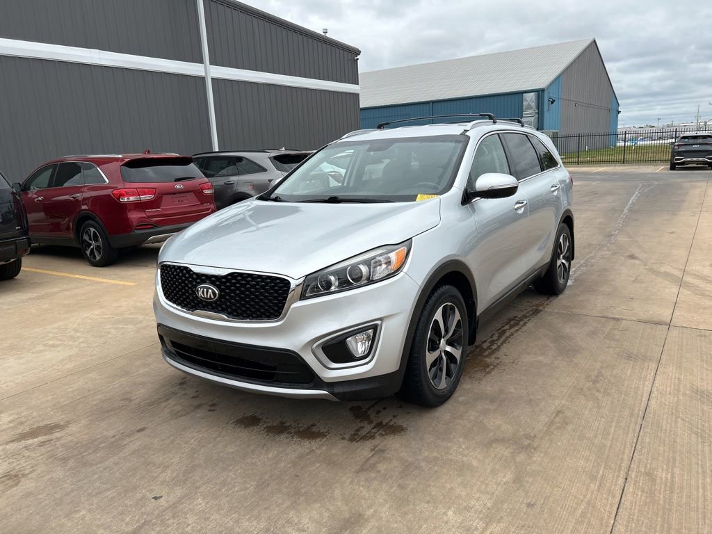 Used 2018 Kia Sorento EX FWD image 1