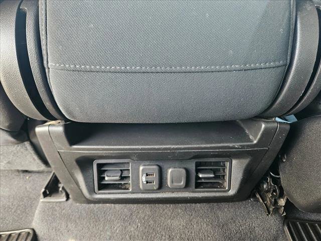 Used 2020 Chevrolet Silverado 1500 LT w/ All-Star Edition image 17