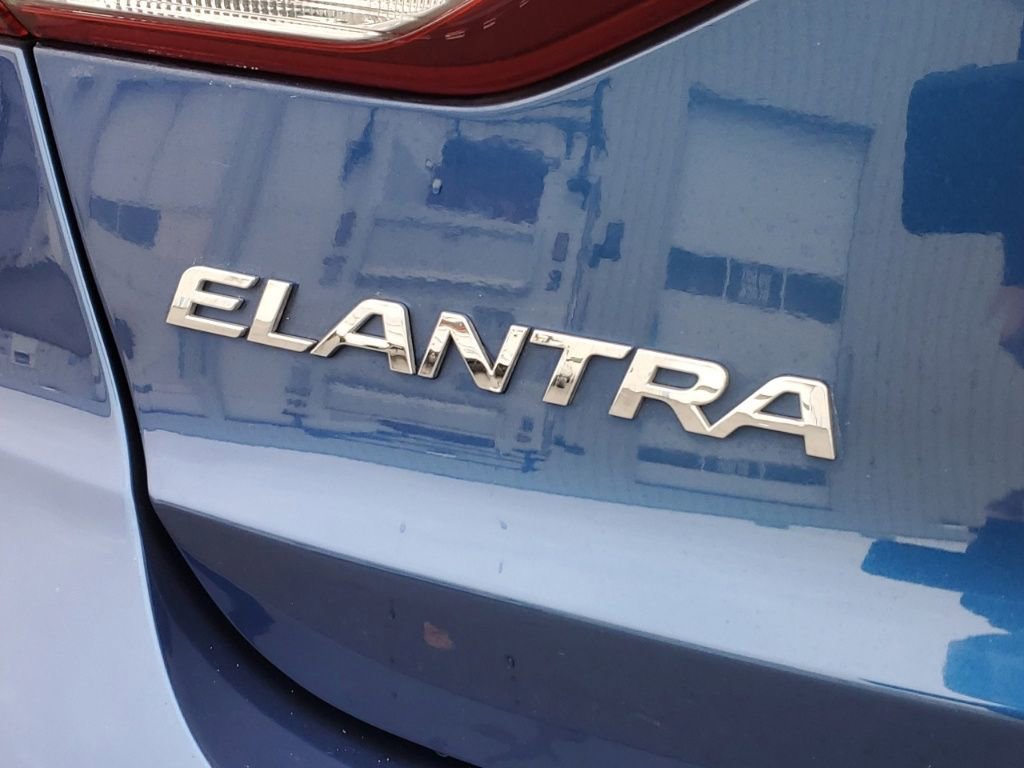 Used 2018 Hyundai Elantra SEL image 10