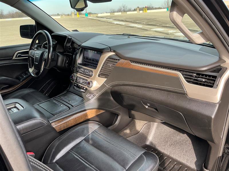 Used 2018 GMC Yukon Denali image 37