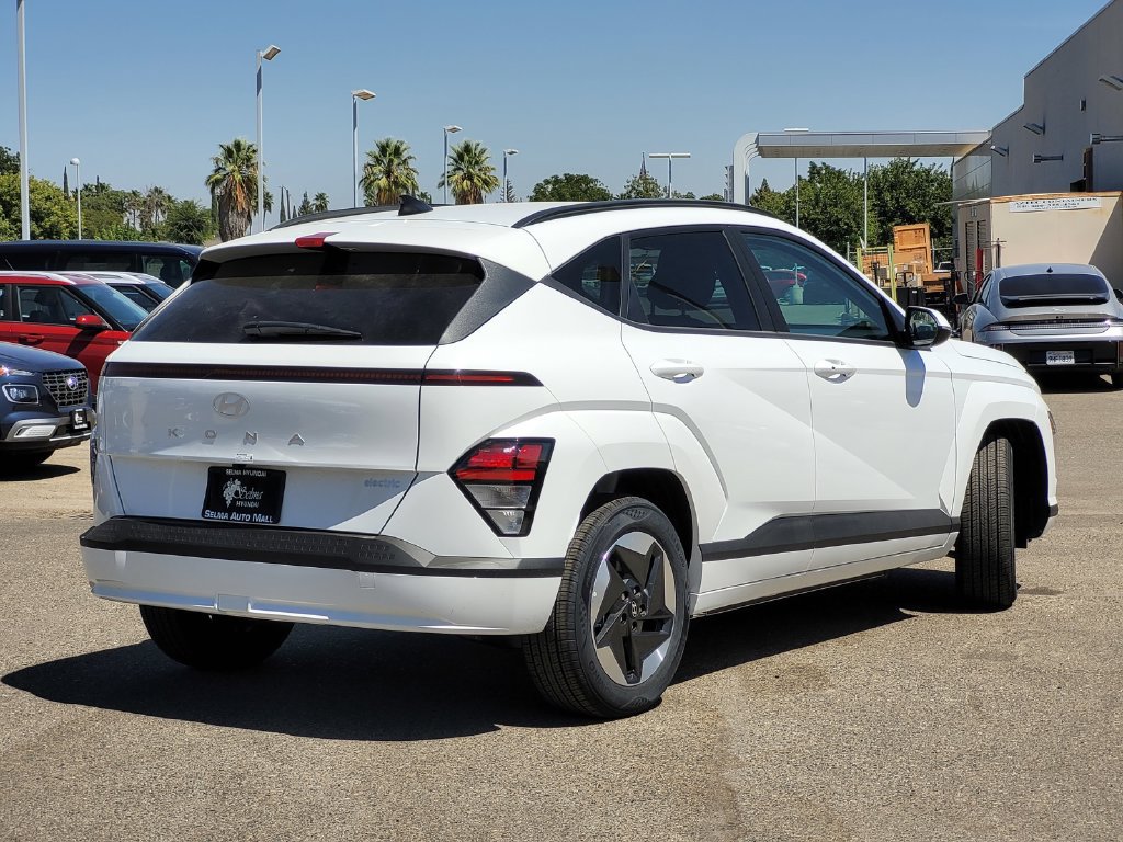 New 2025 Hyundai Kona SEL FWD image 4