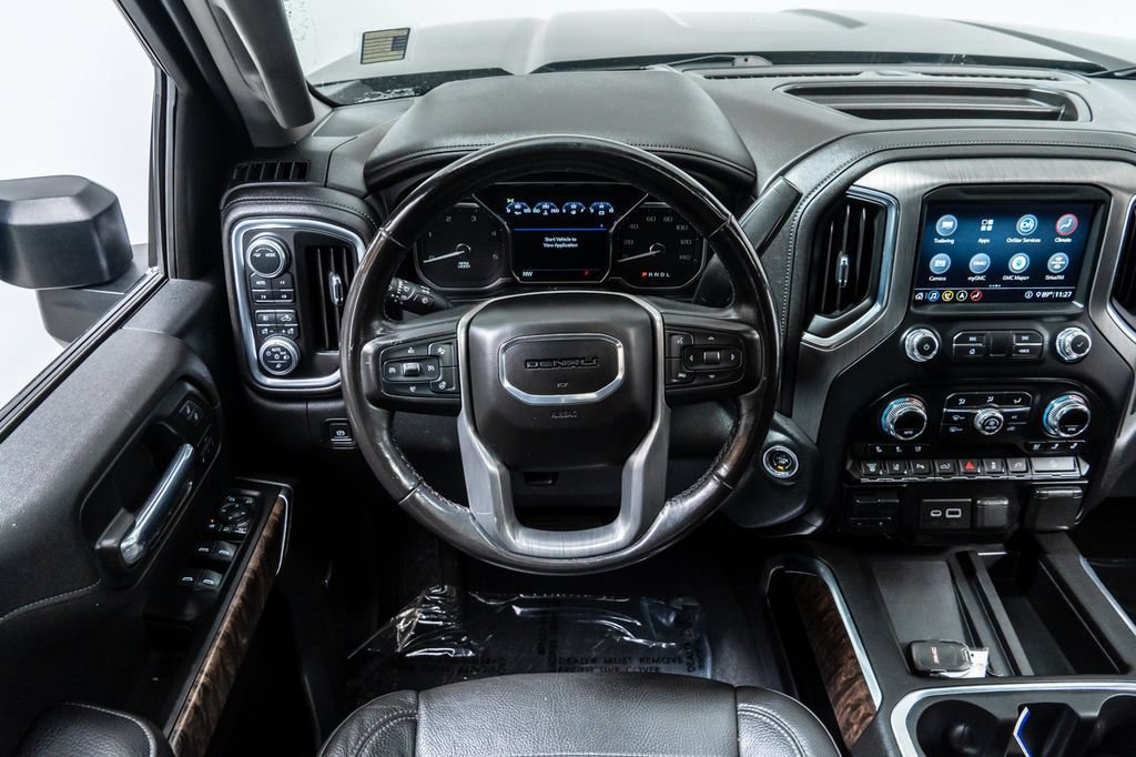 Used 2020 GMC Sierra 2500 Denali w/ Denali Ultimate Package AWD/4WD image 13