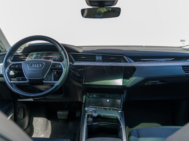 Used 2024 Audi Q8 e-tron Premium Plus w/ Premium Plus Package AWD/4WD image 22