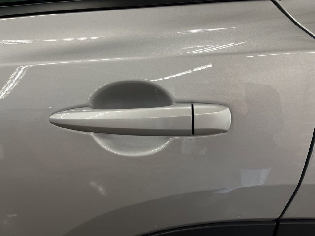 Certified 2023 Nissan Rogue SV w/ SV Premium B Package AWD/4WD image 16