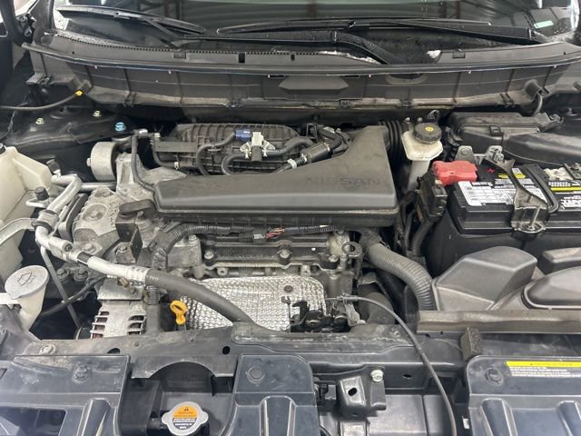 Used 2020 Nissan Rogue SL image 25