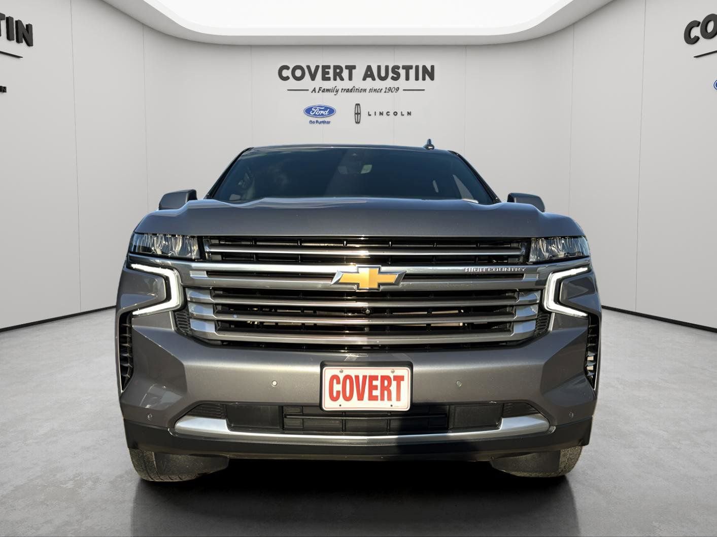Used 2021 Chevrolet Tahoe High Country w/ Premium Package image 8