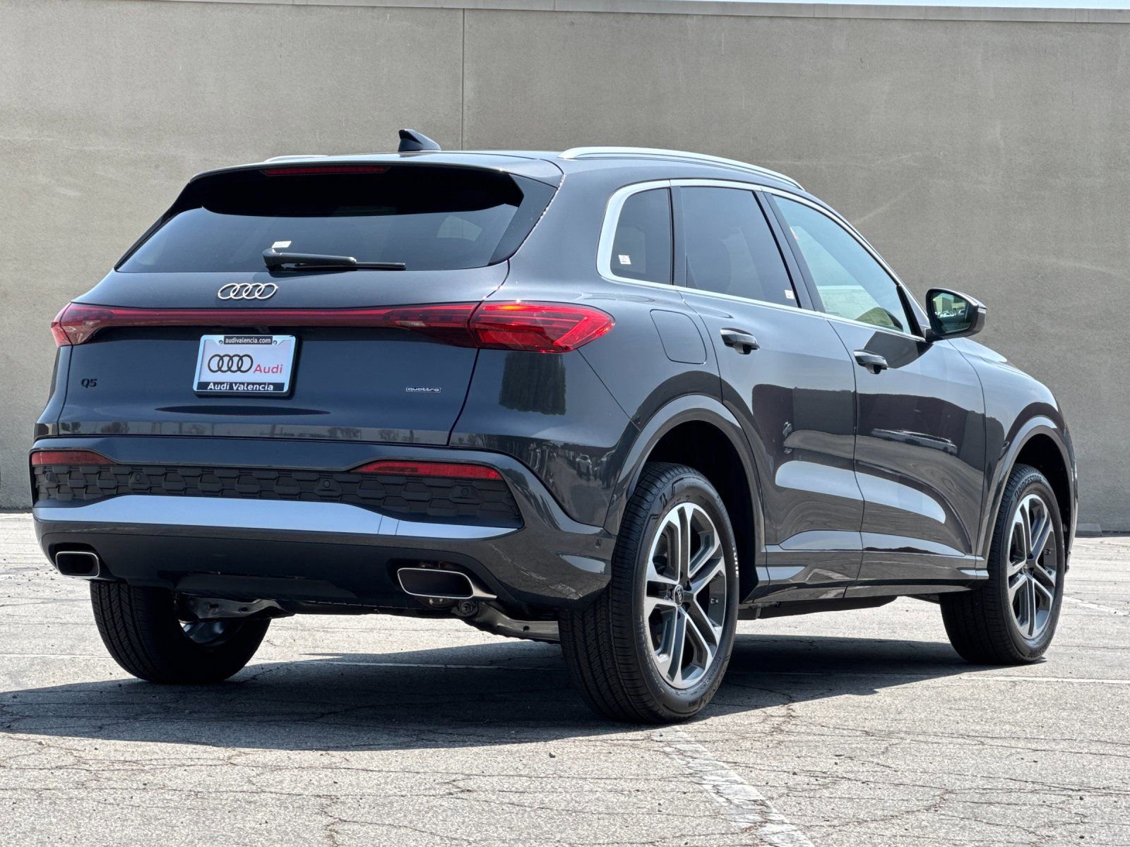 New 2026 Audi Q5 Premium AWD/4WD image 4