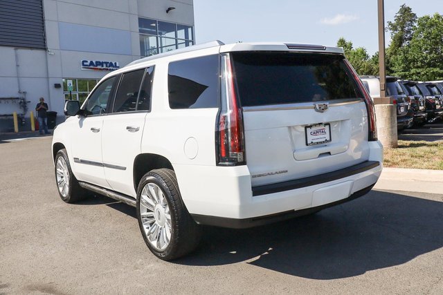 Used 2016 Cadillac Escalade Platinum image 13
