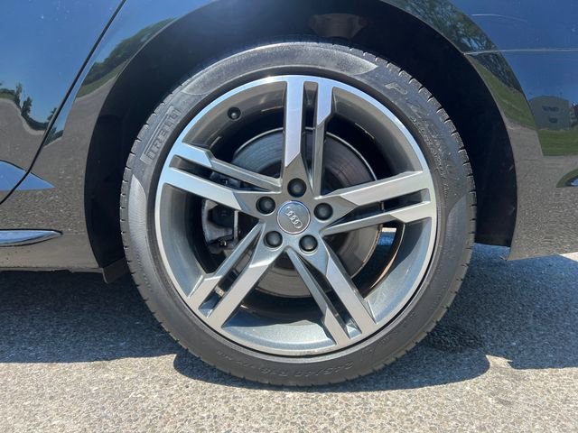 Used 2017 Audi A4 2.0T Premium Plus w/ Premium Plus Package AWD/4WD image 15