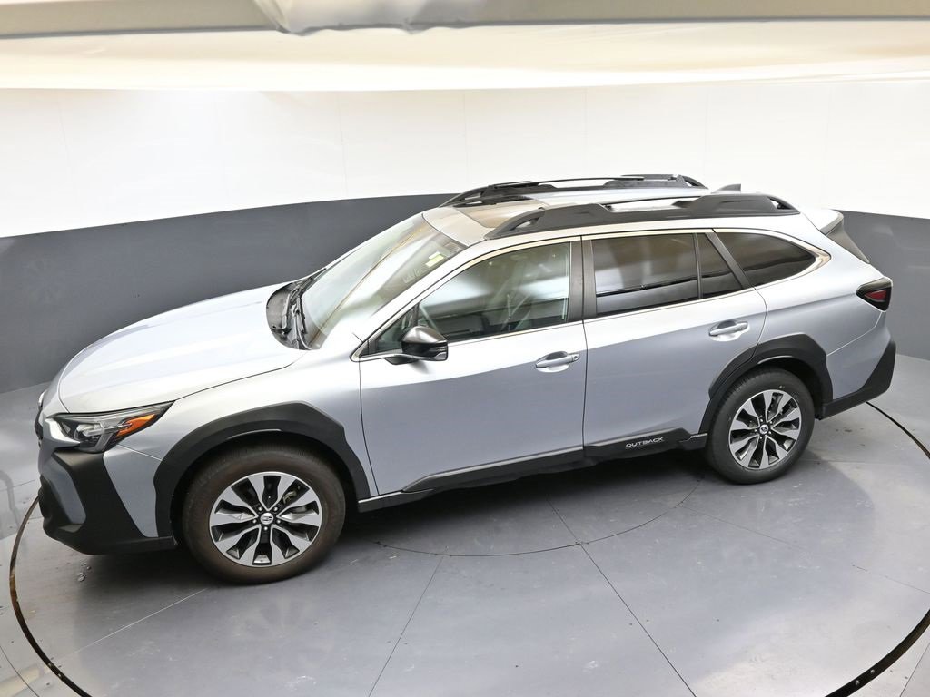 Used 2024 Subaru Outback Limited image 37