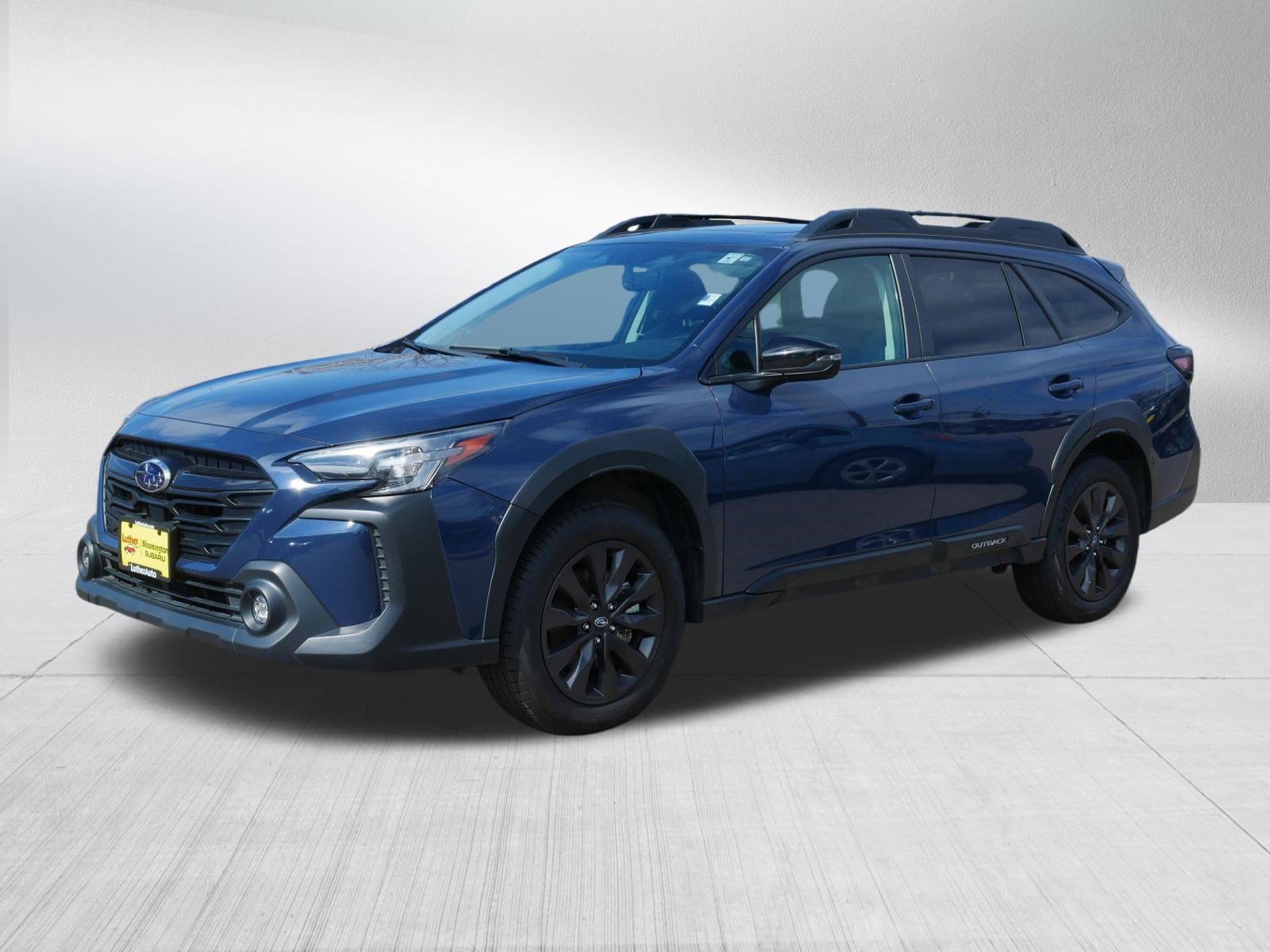 Certified 2025 Subaru Outback Onyx Edition AWD/4WD image 3