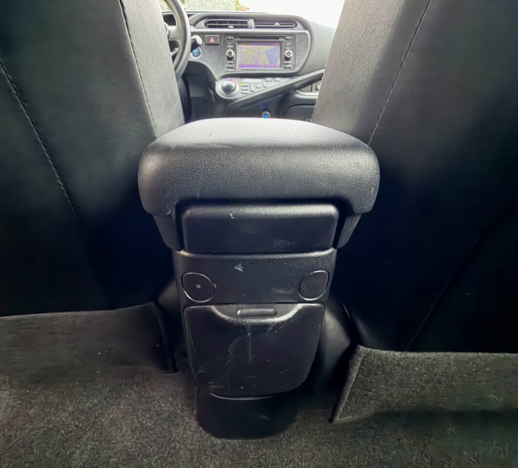 Used 2014 Toyota Prius C Four FWD image 25