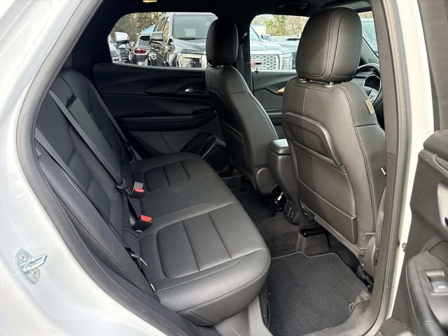 Used 2023 Chevrolet TrailBlazer ACTIV w/ Sun and Liftgate Package image 10