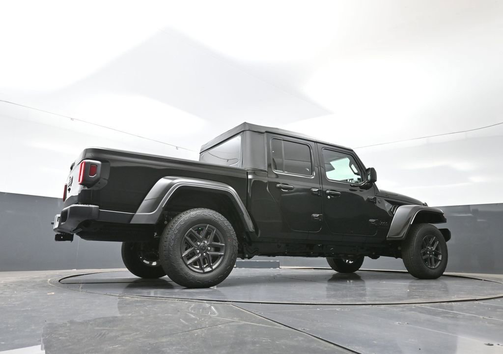 New 2026 Jeep Gladiator Sport image 46